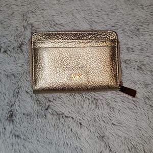 Michael Kors pebble wallet